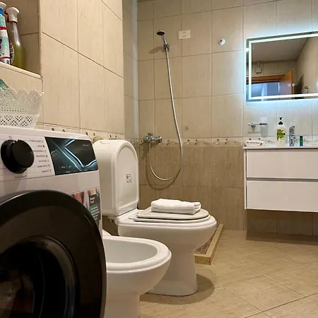Lägenhet Olis Place Tirana
